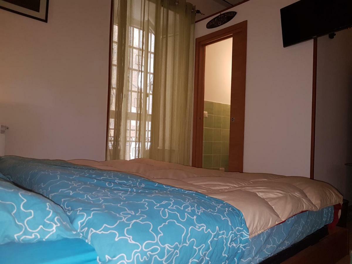 Ai Baretti B&B Napels Buitenkant foto