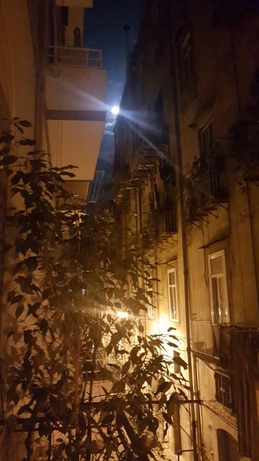 Ai Baretti B&B Napels Buitenkant foto
