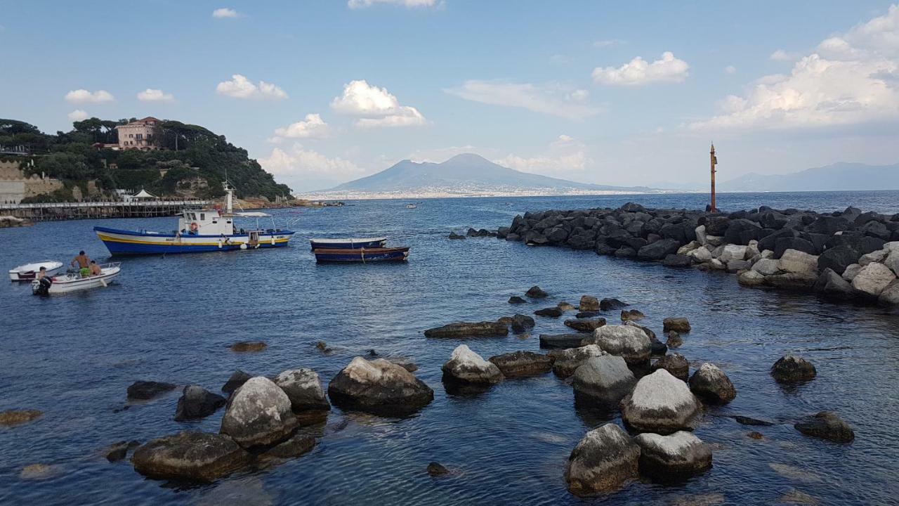 Ai Baretti B&B Napels Buitenkant foto